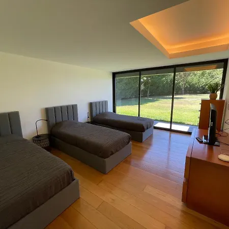 Oak House Santo Tirso